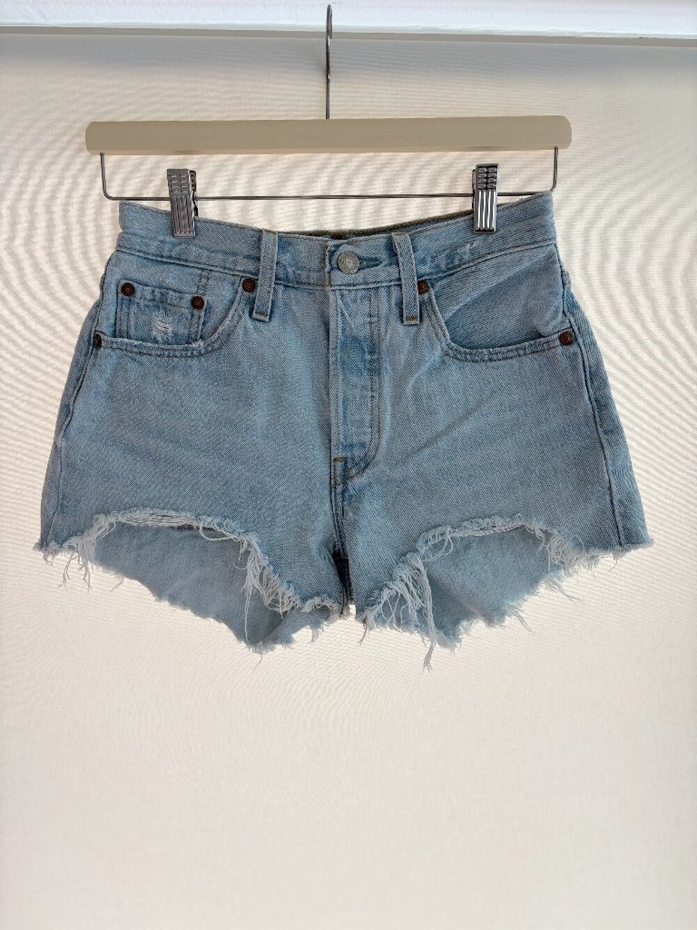 Levi's 501 original light wash cutoff shorts Size 25